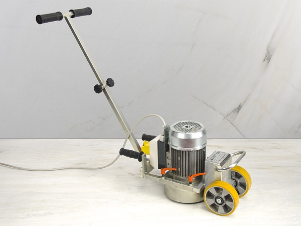 Midicar multiuse electrical machine